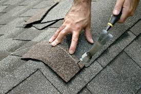 roofer fixing roof 